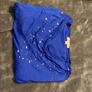 Long sleeve blue top